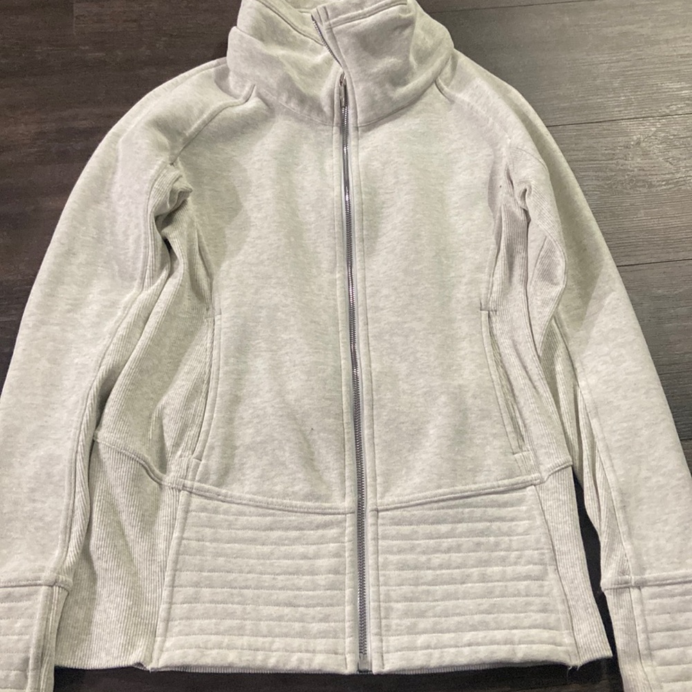 🍋UNAVAILABLE Lulu